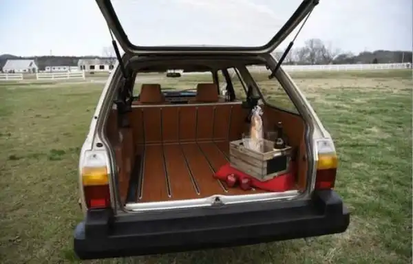 Photos:- Would You Buy This 1982 Peugeot 504 Station Wagon For ?6M?